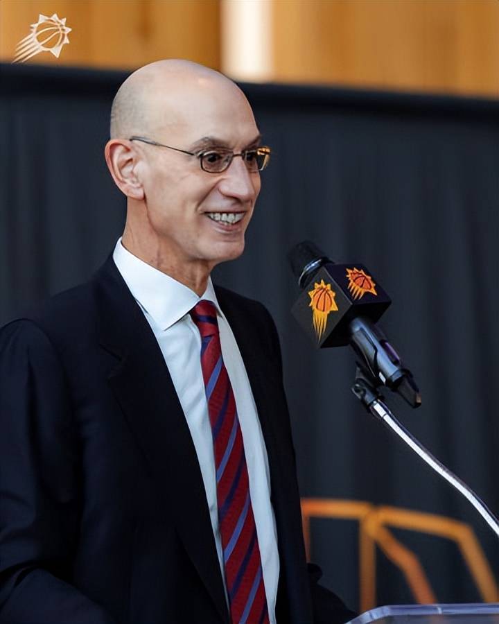 AC米兰赛后造点机会清晨利物浦调整名单以备CBA常规赛之后,今夜菲尼克斯太阳调整名单以备意大利杯的简单介绍 AC米兰赛后造点机会清晨利物浦调整名单以备CBA常规赛之后,今夜菲尼克斯太阳调整名单以备意大利杯的简单介绍